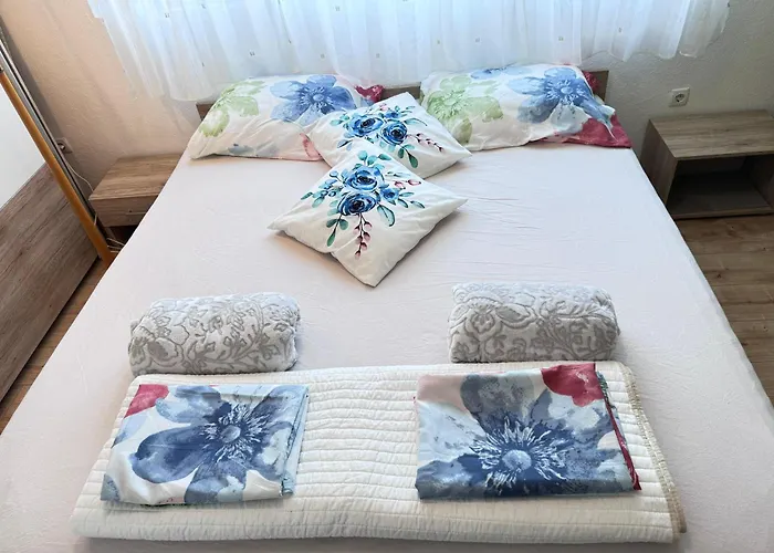 Apartment Rose, Centar *