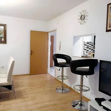 Apartment Rose, Centar *